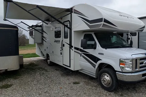 Kristen's Vacation Home on Wheels
