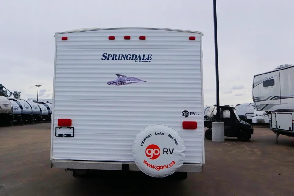 RV for Rent – Your Home on Wheels!