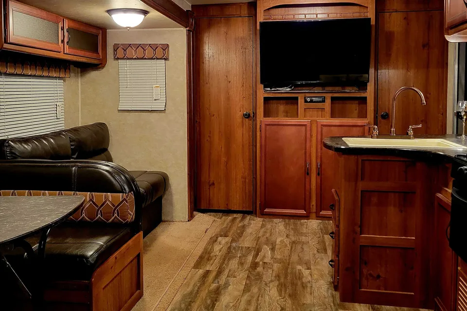Ryan's Gulf Stream Kingsport Travel Trailer