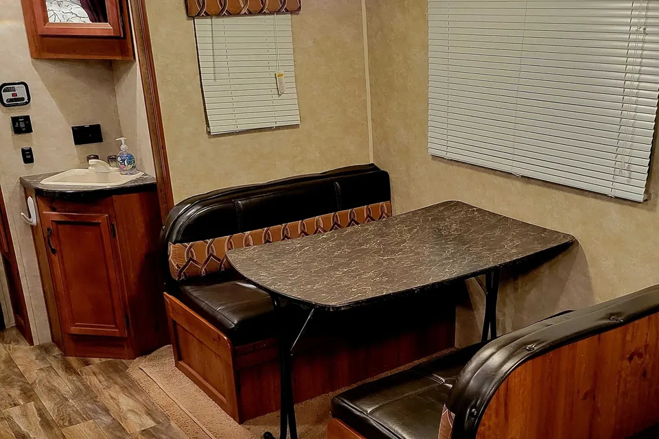 Ryan's Gulf Stream Kingsport Travel Trailer