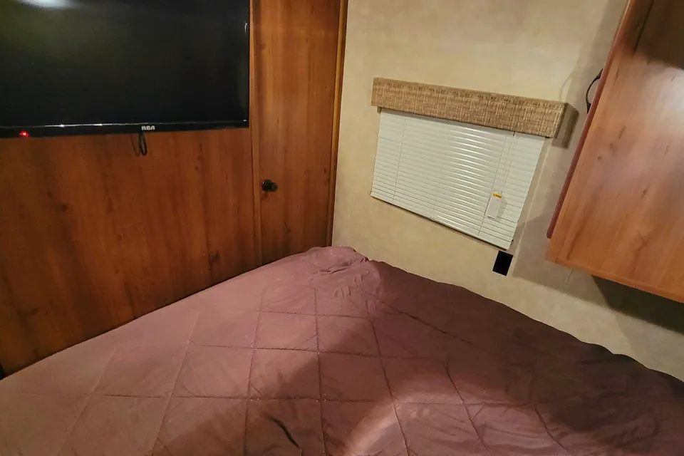 Ryan's Gulf Stream Kingsport Travel Trailer