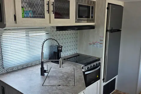 Kris's Family friendly travel trailer