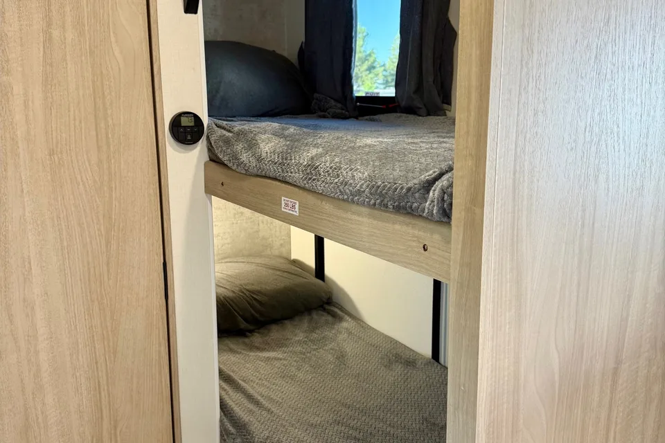 Roam & Rise RV Rentals | Winnebago Micro Minnie Travel Trailer