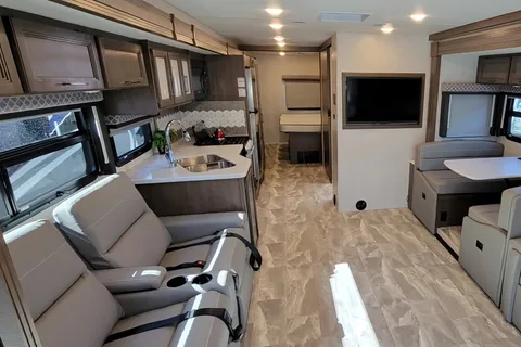 Golden Trails Motor-Coach