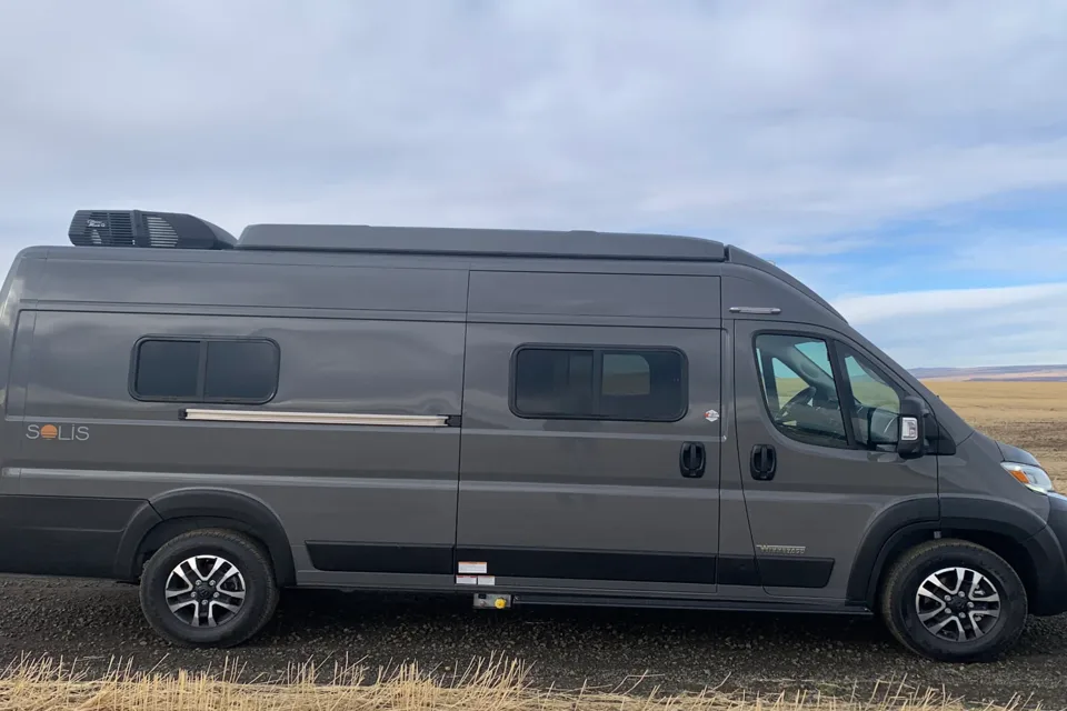 Brand new 2025 Solis 59px "Ijen"  **Starlink add on available**