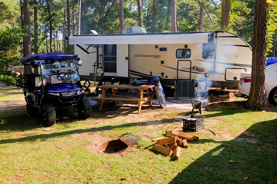 Glamping Made Easy! Full Size Bathroom!! Pet Friendly 