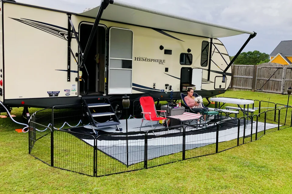 Glamping Made Easy! Full Size Bathroom!! Pet Friendly