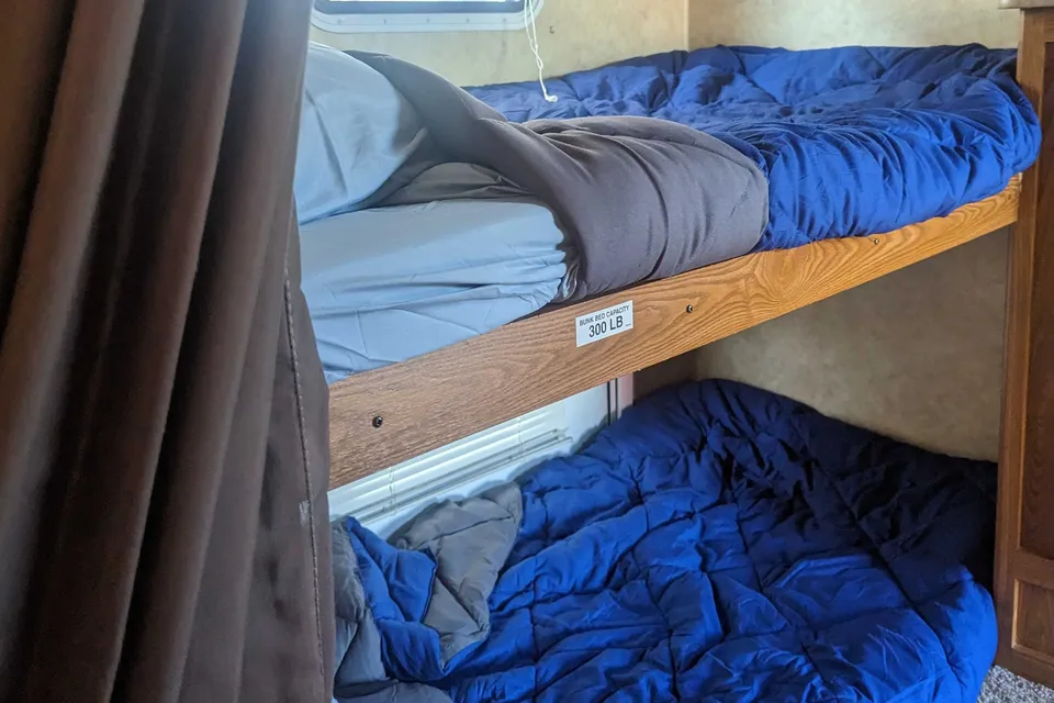 Mitch and Vanessa's Dutchmen 28' travel trailer Travel Trailer