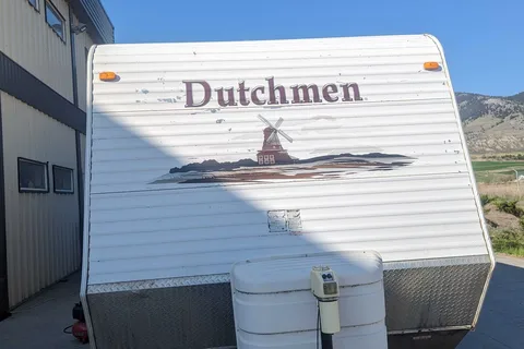 Mitch and Vanessa's Dutchmen 28' travel trailer  Travel Trailer