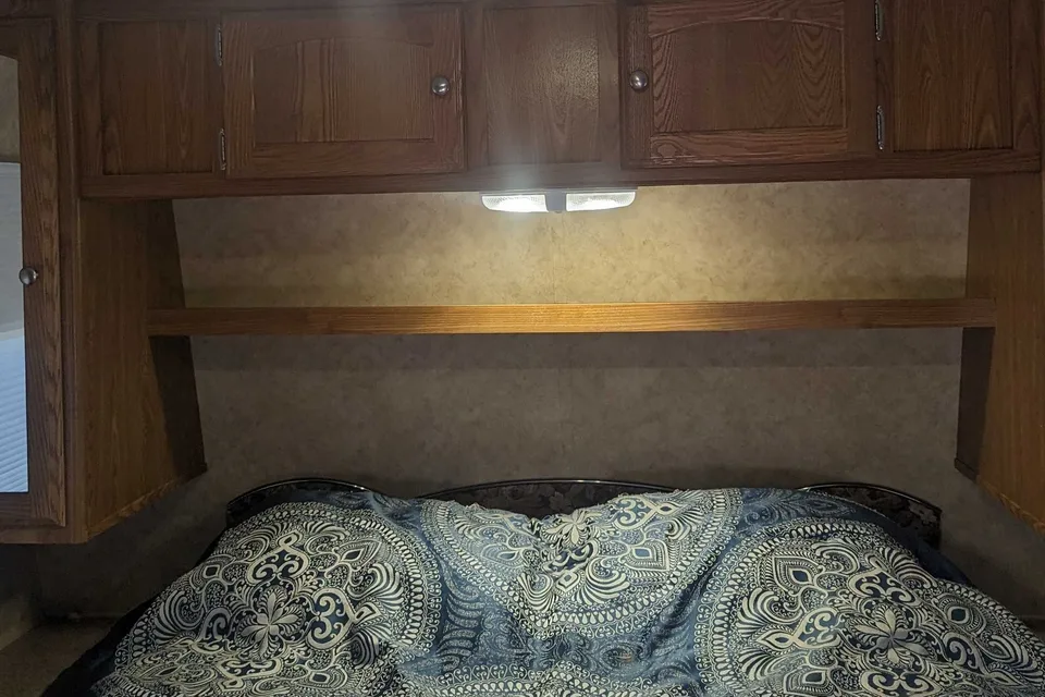Mitch and Vanessa's Dutchmen 28' travel trailer Travel Trailer