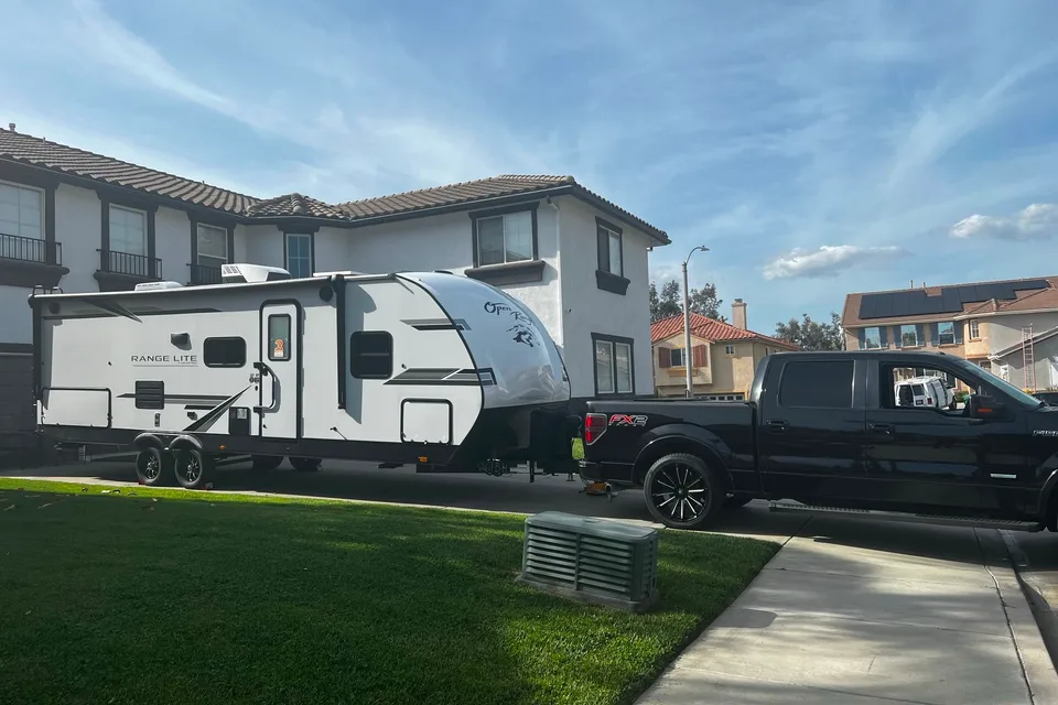 TRAVEL TRAILERS TO GO
