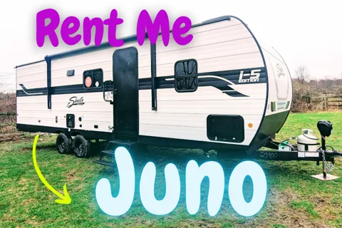 Adventure-Ready 2025 Shasta i5 526DB Bunkhouse – Sleeps 8-10 | Meet "Juno"