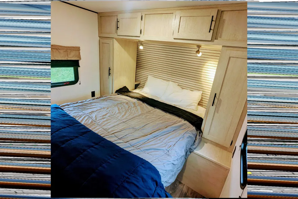 Adventure-Ready 2025 Shasta i5 526DB Bunkhouse – Sleeps 8-10 | Meet "Juno"