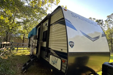 Lloyd's Keystone Springdale Travel Trailer