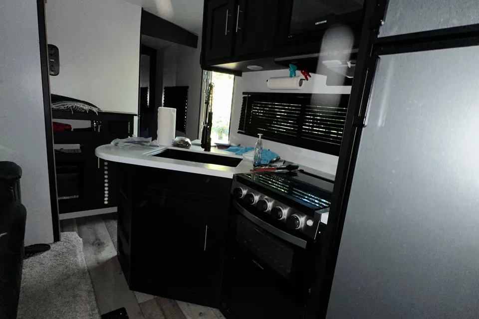Lloyd's Keystone Springdale Travel Trailer
