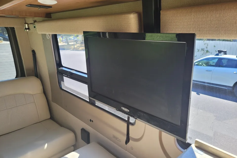 MERCEDES WINNEBAGO ERA 70X