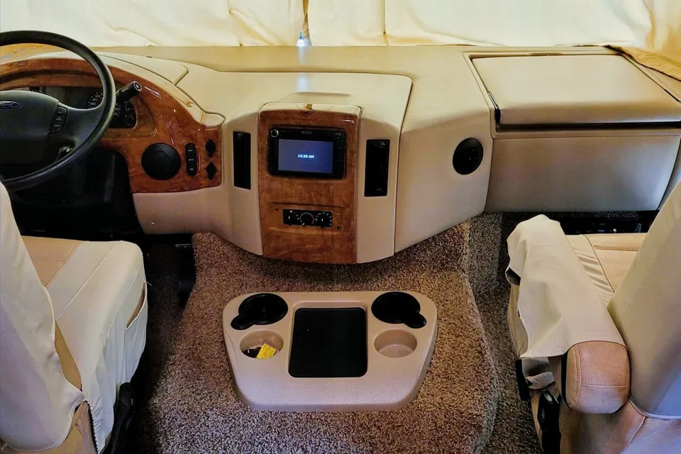 South Tejas RV Rentals-Ace