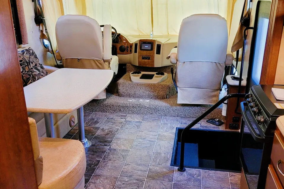 South Tejas RV Rentals-Ace