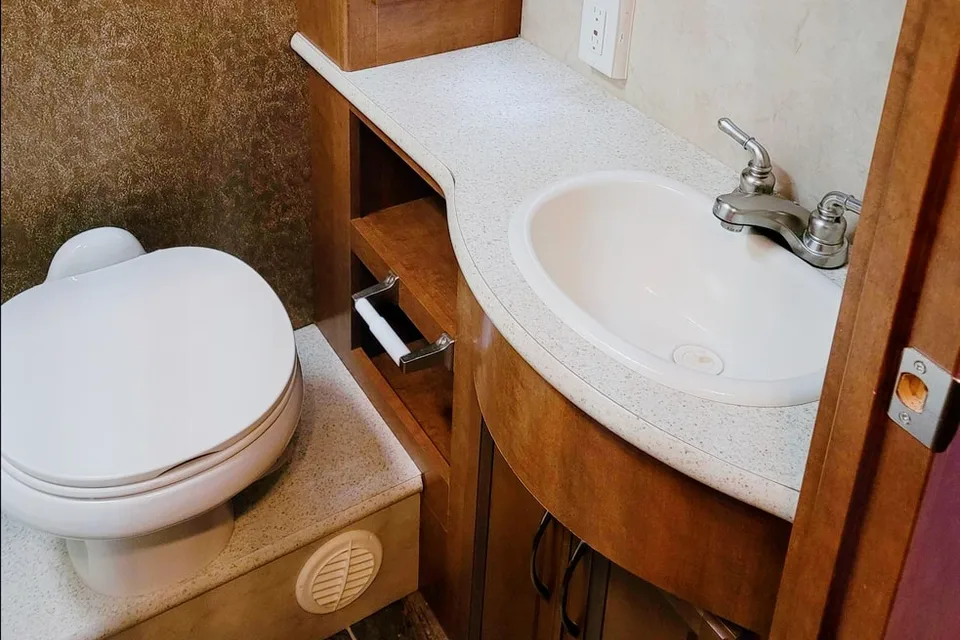South Tejas RV Rentals-Ace