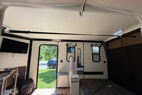 AGS Utility Toy Hauler