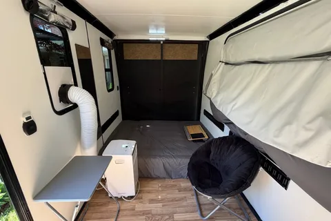 AGS Utility Toy Hauler