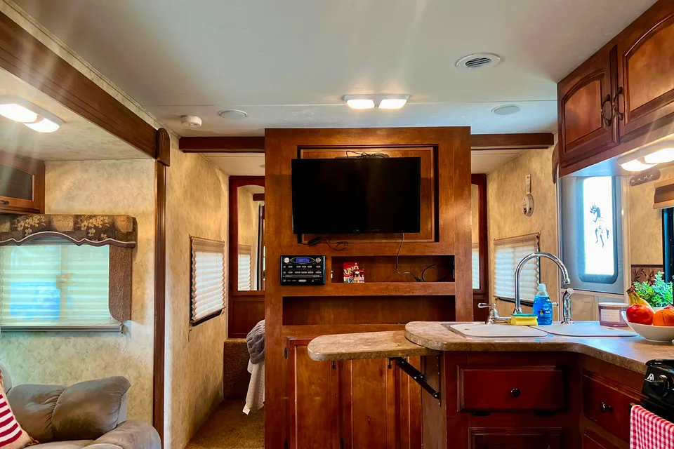 Eduardo's Coachmen Chaparral lite 29BHS Travel Trailer