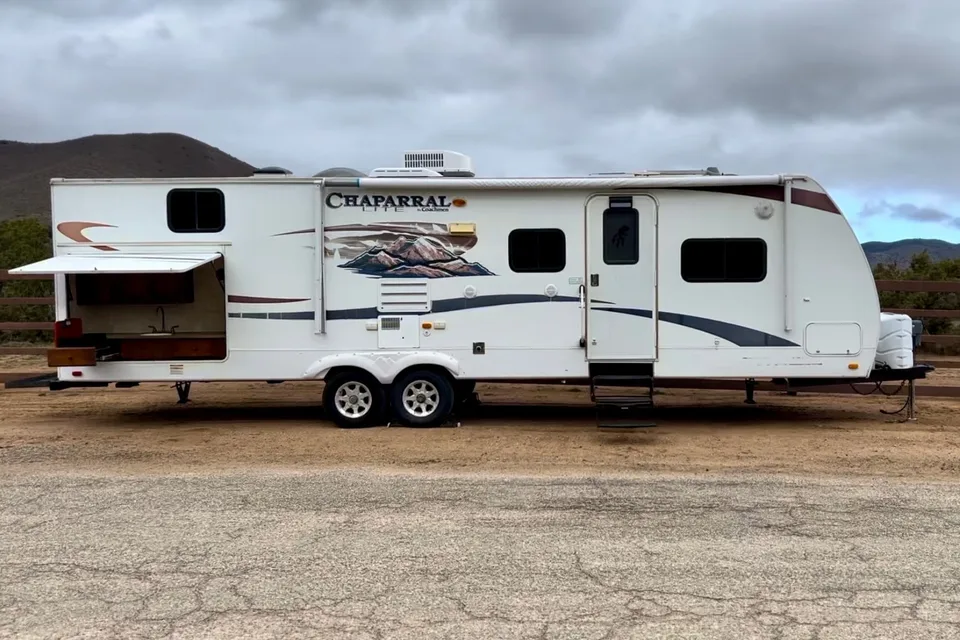 Eduardo's Coachmen Chaparral lite 29BHS Travel Trailer