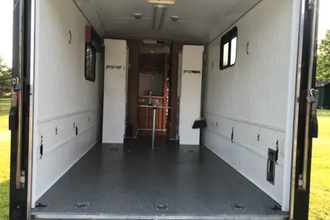 Toy hauler 20 pied Roulotte cargo