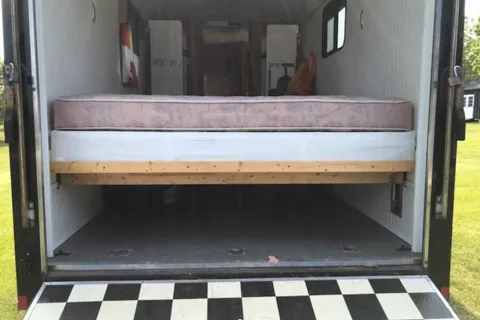 Toy hauler 20 pied Roulotte cargo