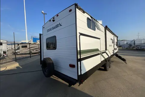 Incredible Heartland Eddie Bauer 34BHS Travel Trailer
