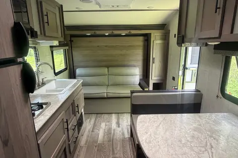 Gulf Stream Trailmaster 197BH Travel Trailer