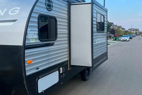 Brand New  Viking 17 BHS Travel Trailer