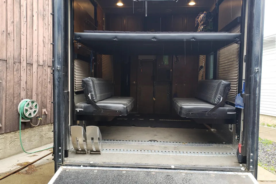 Impact 341 Toy Hauler
