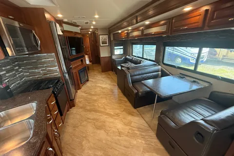 Chief Carl's Caravan- 2016 Fleetwood Bounder Class A