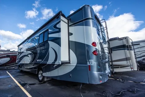 Jodi's Winnebago Itasca SunCruiser 35p Class A
