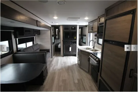 Adventure Awaits! - Jayco Jayco Jay Flight SLX 267BHS Travel Trailer