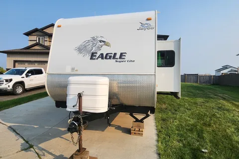Stephanie's Jayco Eagle Travel Trailer