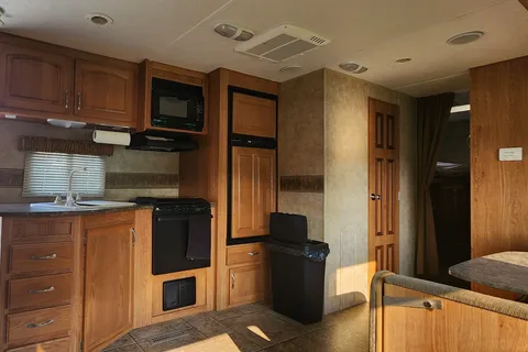 Stephanie's Jayco Eagle Travel Trailer