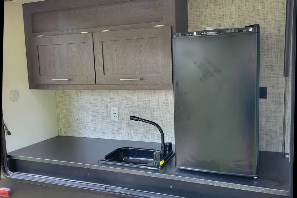 Perfect for Family, Pet Friendly Travel Trailer 