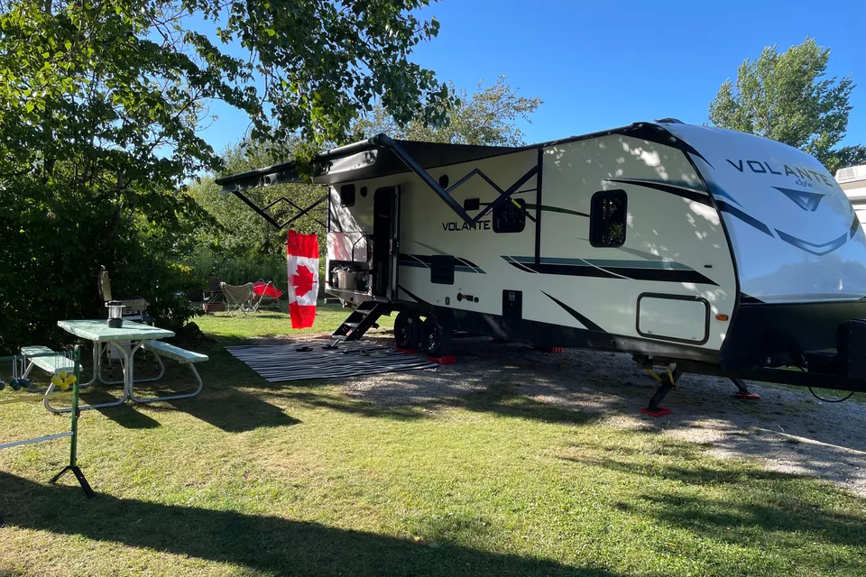 john's Crossroads Volante Travel Trailer