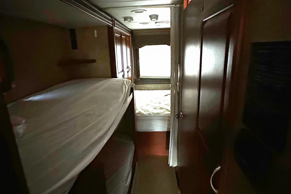 The "MINNIE WINNIE" (Class C Winnebago)