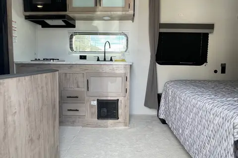 Mohamad's Grand River 2024 Travel Trailer