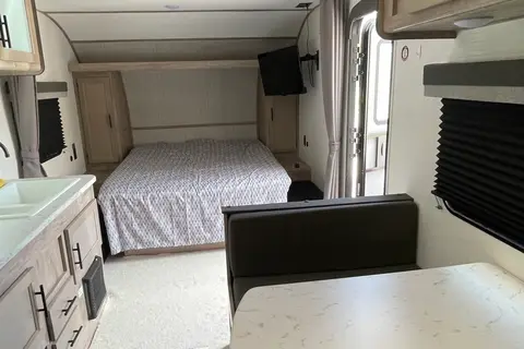 Mohamad's Grand River 2024 Travel Trailer