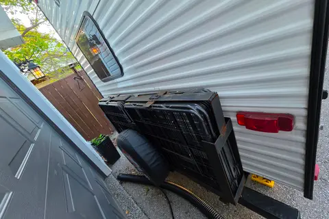 Rick's Grand River 29ft pet friendly extravaganza🥰