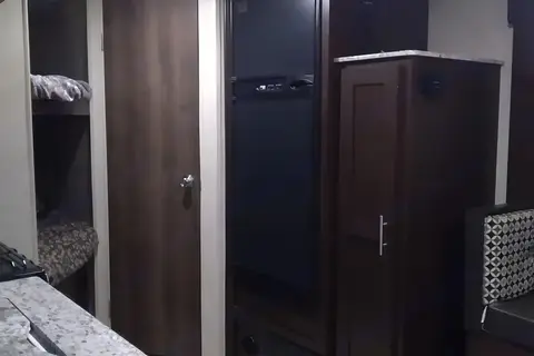 Bo-Bo's Bunkhouse