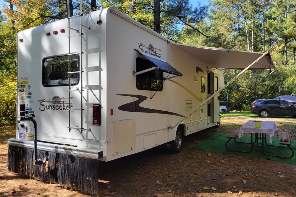 Forest River Sunseeker 3100 Class C