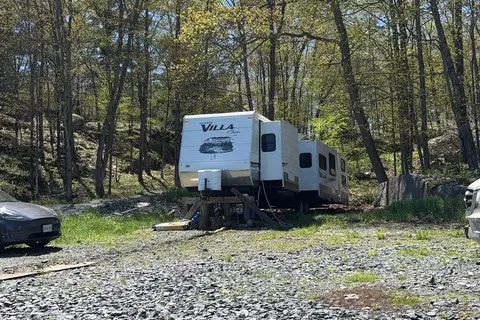 Carling's RV Cottage