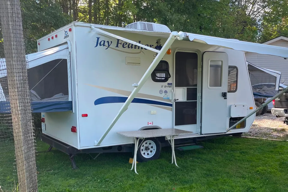 Leah's Jayco Hybrid 