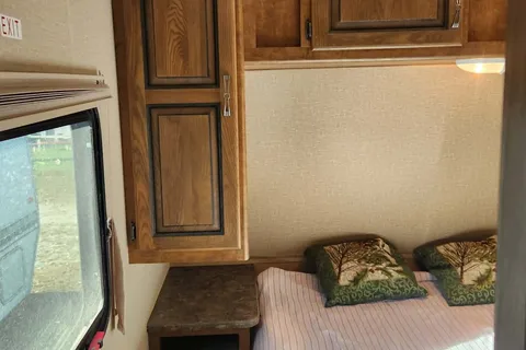 Crossroads Rezerve Travel Trailer