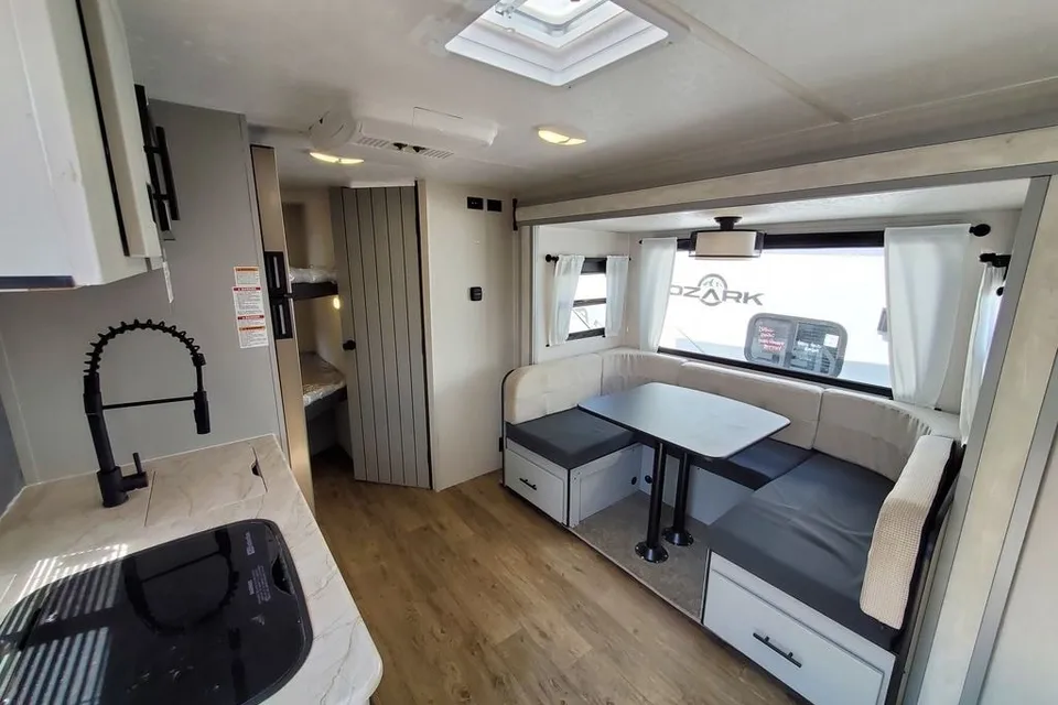 **Full size SUV & 1/2 ton towable** Rustic Royalty Vibe Family Trailer*ASK about August discounts *